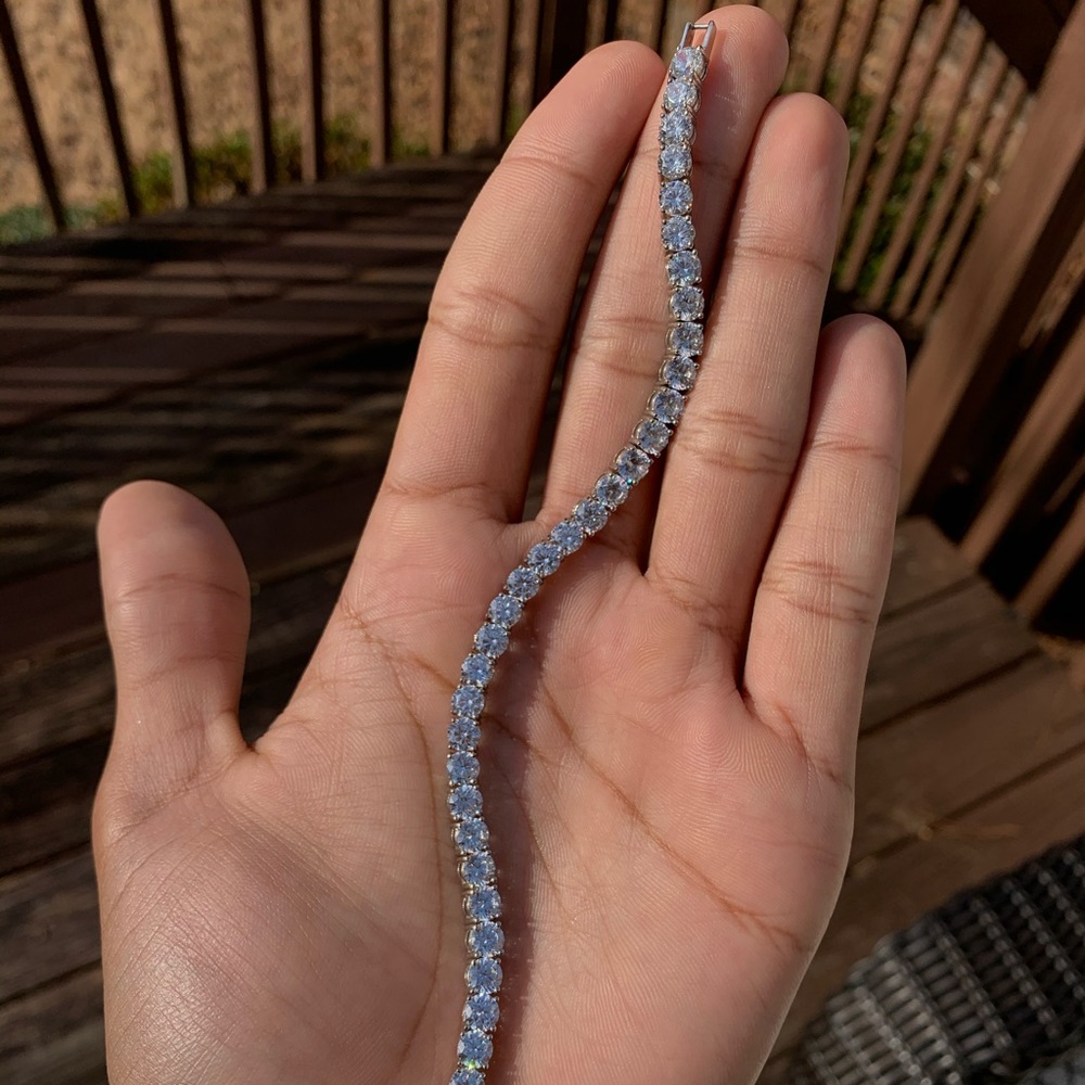 GLD Tennis Bracelet